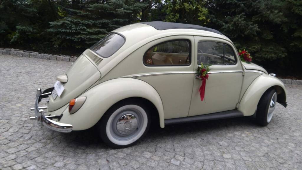 VW GARBUS limuzyna na wesele auto ślub Para Młoda