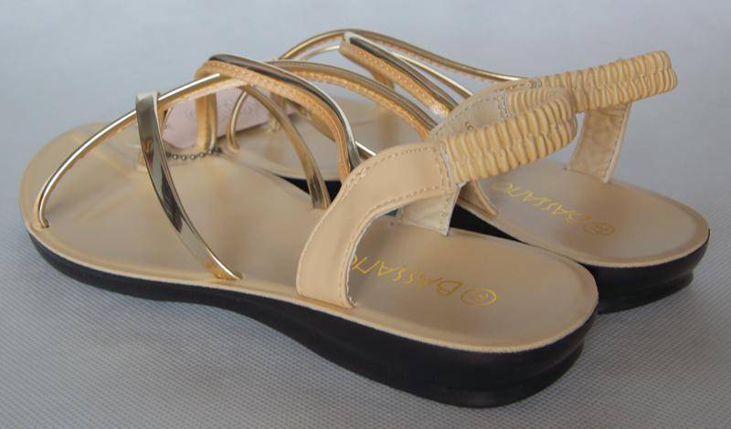 ox_sprzedam-sliczne-nowe-sandalki-marki-bassano-rozmiar-37