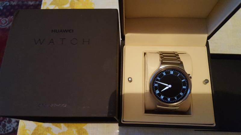 ox_sprzedam-smartwatch-huawei-watch