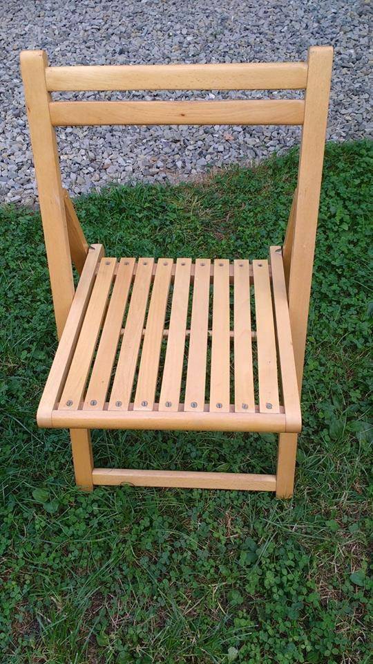 ox_4-krzesla-drewniane-skladane-w-stanie-bardzo-dobrym