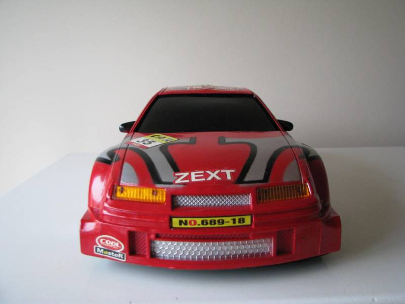 ox_duzy-samochod-sportowy-z-napedem-zabawka-dla-dzieci