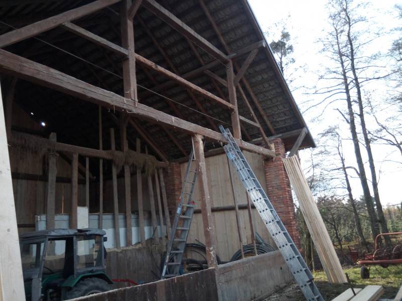 ox_rozbiorki-starych-stodol-drewnianych