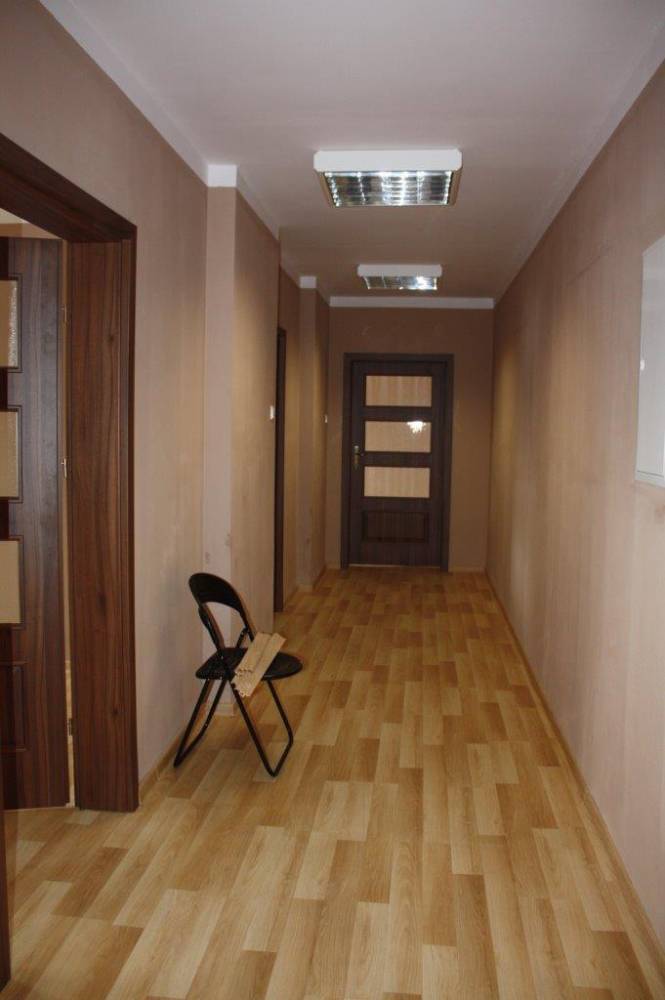 ox_wynajme-pomieszczenie-biurowe-286m2-bielsko-biala-podwale-45