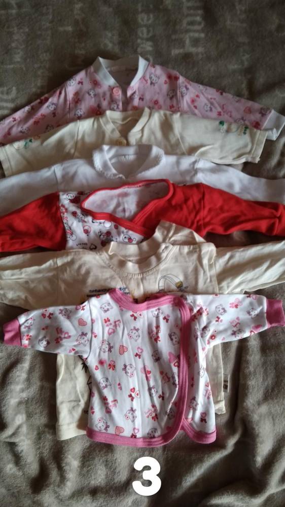 ox_ubranka-dzieciece-zestaw-62-68-uzywane-body-koszulki-spioszki-sukienki