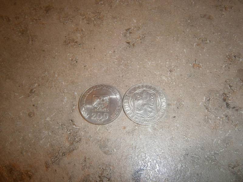ox_porzadki-dwie-srebrne-monety
