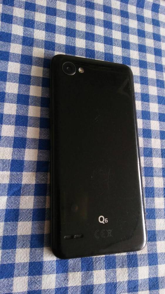 ox_telefon-lg-q6-super-smartfon-w-nowej-nizszej-cenie