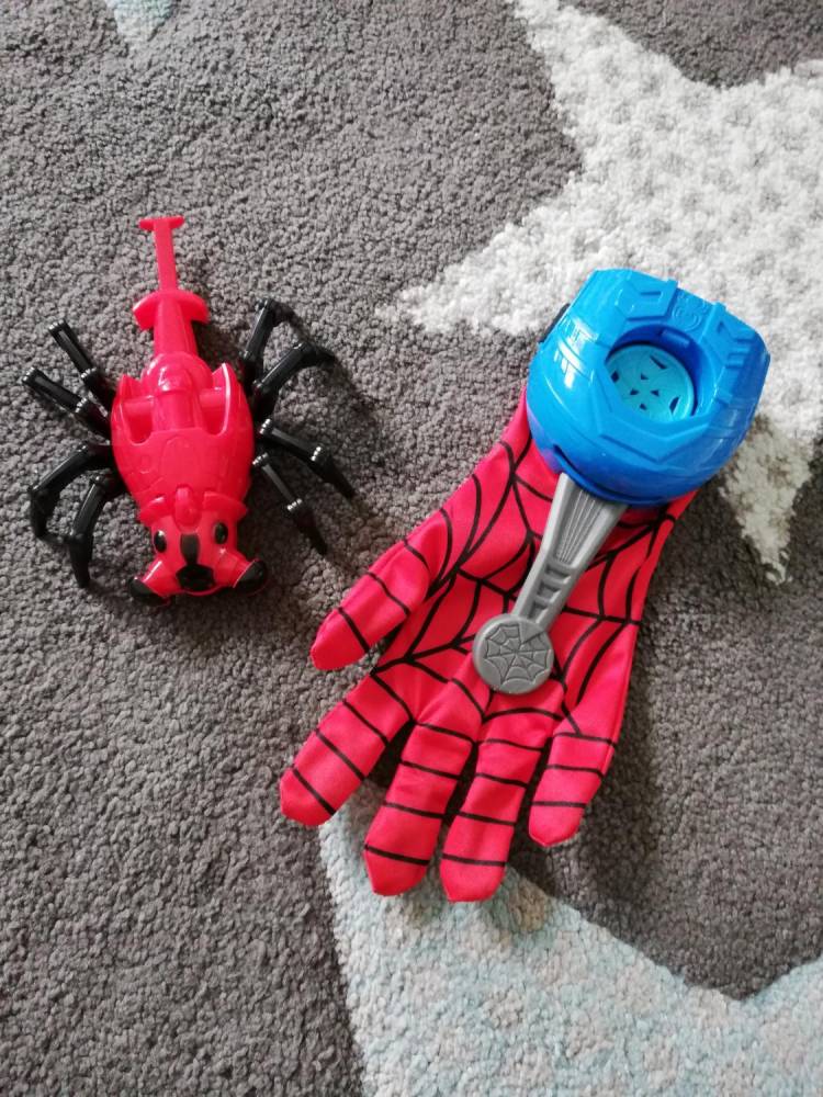 ox_stroj-spiderman-104-marvel