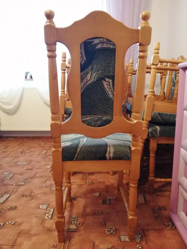 ox_krzesla-tapicerowane-do-jadalni-12-szt