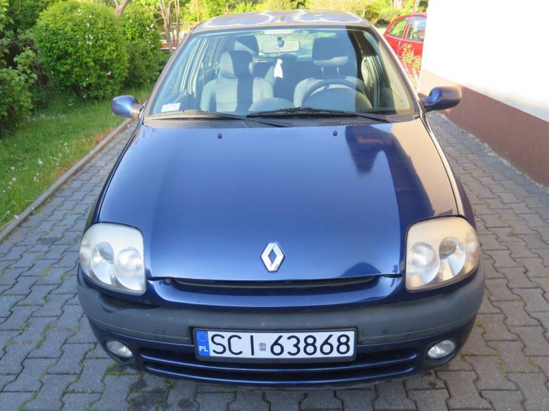 ox_renault-clio-12-benzyna-2001