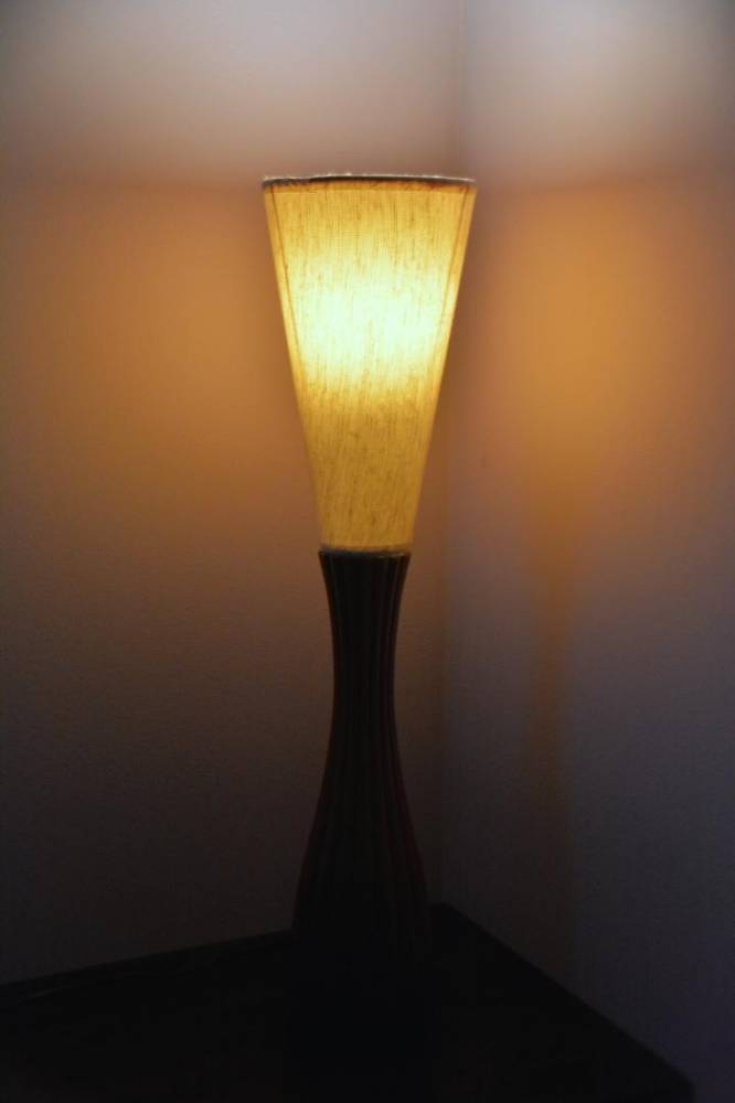 ox_dwie-stylowe-drewniane-lampy