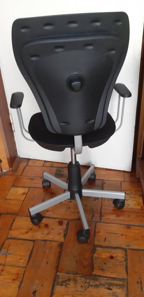 ox_sprzedam-krzeslo-do-biurka