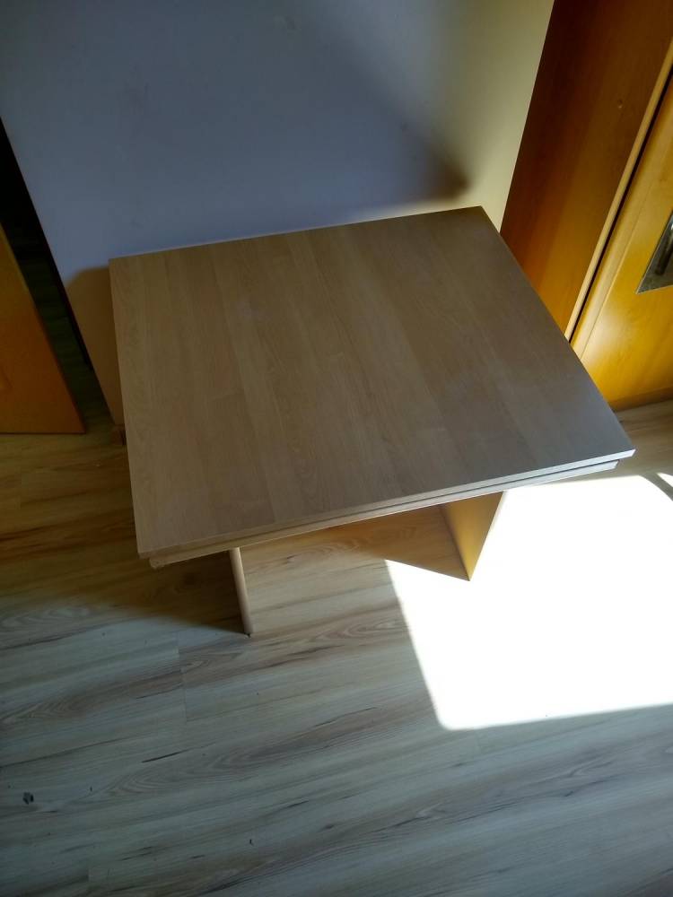 ox_meble-z-mieszkania-szafy-komody-regal-lozko-stol-krzesla-dywan